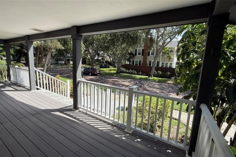 Casa en venta en Saint Petersburg, Florida, 4 dormitorios, 268.12 m2 № 1912003 - foto 10