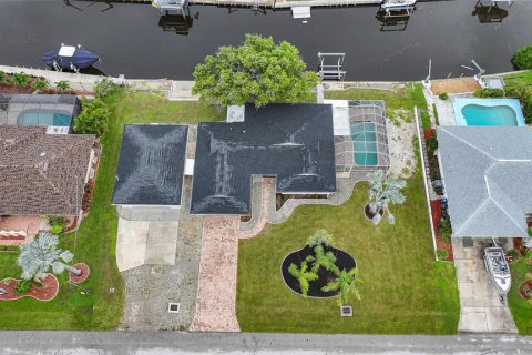 House in Englewood, Florida 2 bedrooms, 168.71 sq.m. № 1894089 - photo 2