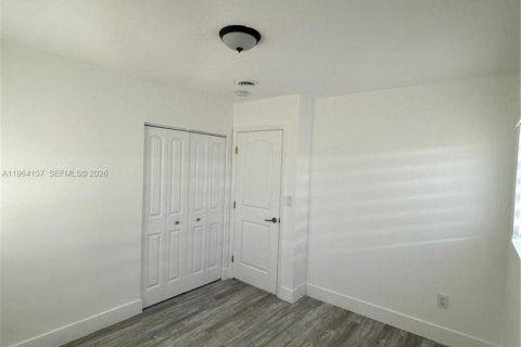 Купить виллу или дом в Майами, Флорида 3 спальни, № 2025971 - фото 20