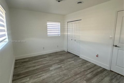 Купить виллу или дом в Майами, Флорида 3 спальни, № 2025971 - фото 19