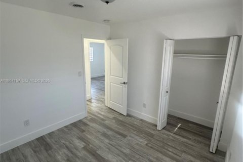 Купить виллу или дом в Майами, Флорида 3 спальни, № 2025971 - фото 21