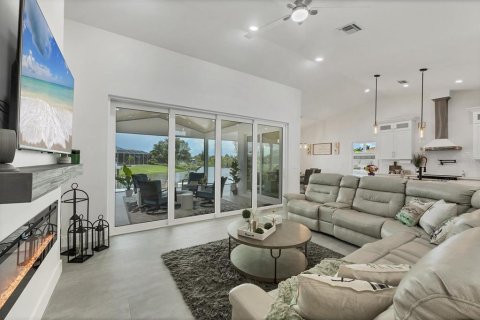 Casa en venta en Port Charlotte, Florida, 3 dormitorios, 173.17 m2 № 1780653 - foto 13