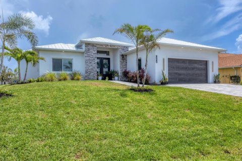 Casa en venta en Port Charlotte, Florida, 3 dormitorios, 173.17 m2 № 1780653 - foto 4