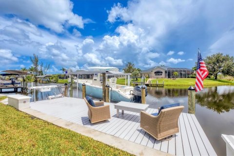 Casa en venta en Port Charlotte, Florida, 3 dormitorios, 173.17 m2 № 1780653 - foto 5