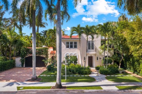 Villa ou maison à West Palm Beach, Floride 5 chambres, 347.92 m2 № 2260482