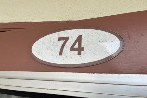 Copropriété à louer à Boca Raton, Floride: 2 chambres, 81.75 m2 № 1188585 - photo 1