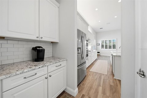 Casa en venta en Orlando, Florida, 3 dormitorios, 214.7 m2 № 2383595 - foto 12