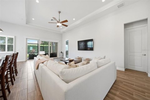 Casa en venta en Orlando, Florida, 3 dormitorios, 214.7 m2 № 2383595 - foto 11