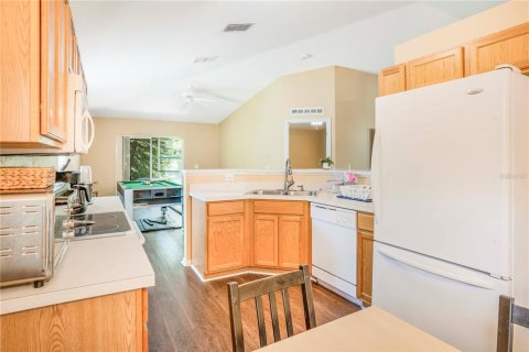 House in Titusville, Florida 3 bedrooms, 136.29 sq.m. № 1916615 - photo 23