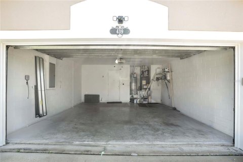 House in Titusville, Florida 3 bedrooms, 136.29 sq.m. № 1916615 - photo 29