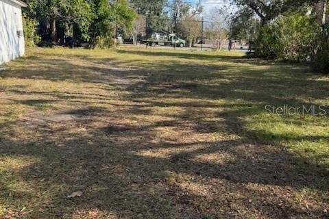 Terreno en venta en Saint Petersburg, Florida № 1534261 - foto 1