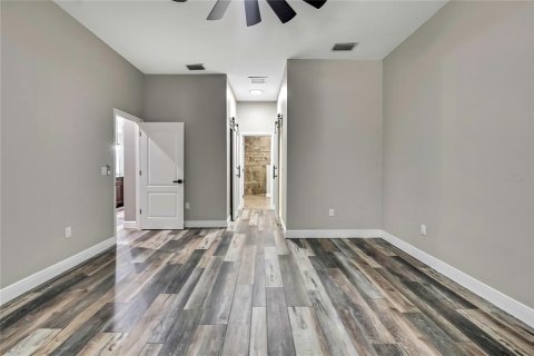 House in Wesley Chapel, Florida 4 bedrooms, 268.02 sq.m. № 1744184 - photo 18