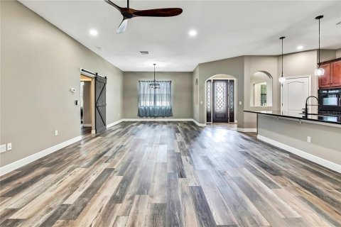 House in Wesley Chapel, Florida 4 bedrooms, 268.02 sq.m. № 1744184 - photo 7