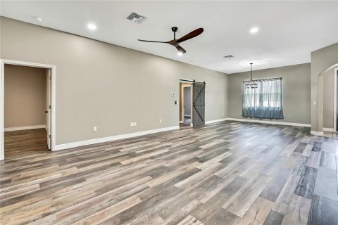 House in Wesley Chapel, Florida 4 bedrooms, 268.02 sq.m. № 1744184 - photo 6