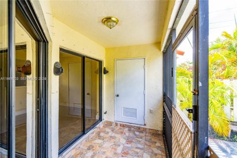 Touwnhouse à vendre à Homestead, Floride: 2 chambres, 123.47 m2 № 2004946 - photo 28