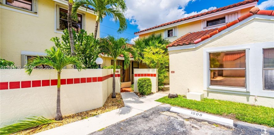 Touwnhouse à Homestead, Floride 2 chambres, 123.47 m2 № 2004946