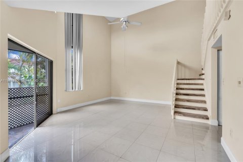 Touwnhouse à vendre à Homestead, Floride: 2 chambres, 123.47 m2 № 2004946 - photo 9