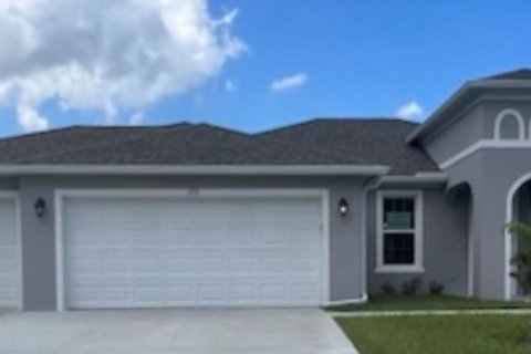 House in Palm Bay, Florida 3 bedrooms № 2030071