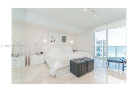 Copropriété à louer à Sunny Isles Beach, Floride: 2 chambres, 152.08 m2 № 2046030 - photo 26