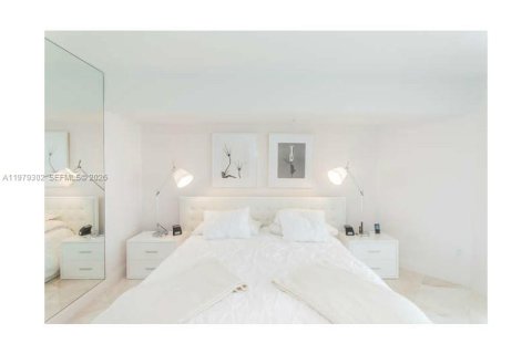 Copropriété à louer à Sunny Isles Beach, Floride: 2 chambres, 152.08 m2 № 2046030 - photo 24