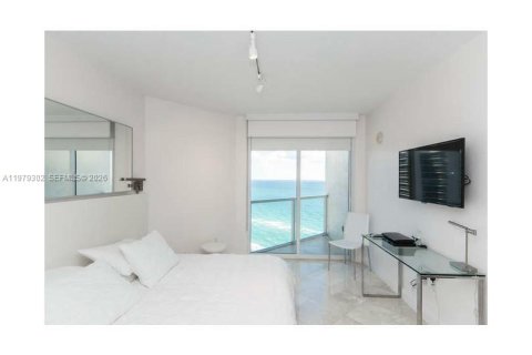 Copropriété à louer à Sunny Isles Beach, Floride: 2 chambres, 152.08 m2 № 2046030 - photo 30