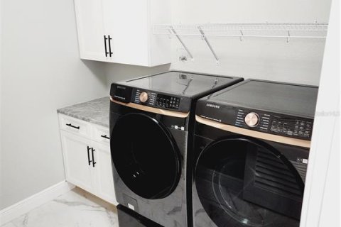 Condo in Clearwater, Florida, 3 bedrooms  № 506564 - photo 21