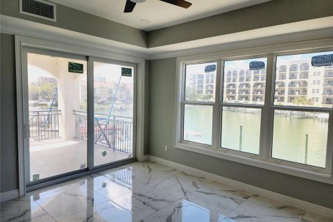 Condo in Clearwater, Florida, 3 bedrooms  № 506564 - photo 13