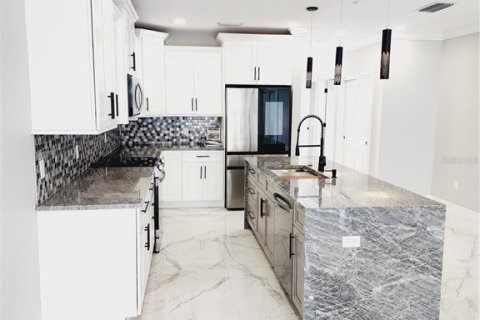 Condo in Clearwater, Florida, 3 bedrooms  № 506564 - photo 7