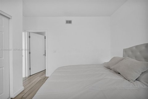 Condominio en venta en Miami Beach, Florida, 1 dormitorio, 48.22 m2 № 2154396 - foto 7