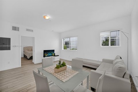 Condo à Miami Beach, Floride, 1 chambre № 2154396