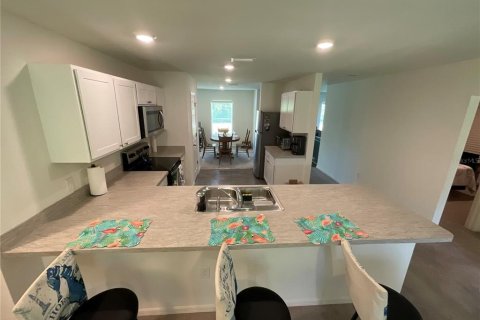 Villa ou maison à vendre à Port Charlotte, Floride: 3 chambres, 144.18 m2 № 2299778 - photo 18