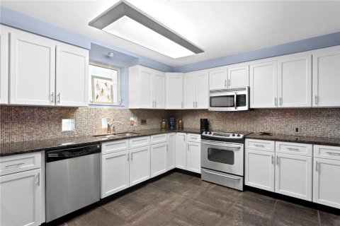 Condominio en venta en Tampa, Florida, 3 dormitorios, 215.53 m2 № 2227397 - foto 18