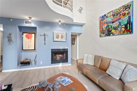Condominio en venta en Tampa, Florida, 3 dormitorios, 215.53 m2 № 2227397 - foto 14
