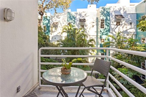 Condominio en venta en Tampa, Florida, 3 dormitorios, 215.53 m2 № 2227397 - foto 22
