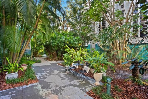 Condominio en venta en Tampa, Florida, 3 dormitorios, 215.53 m2 № 2227397 - foto 6