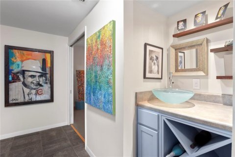 Condominio en venta en Tampa, Florida, 3 dormitorios, 215.53 m2 № 2227397 - foto 15