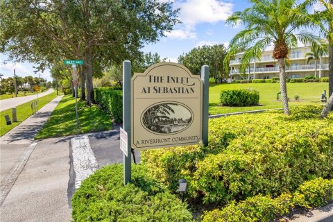 Copropriété à vendre à Sebastian, Floride: 3 chambres, 117.15 m2 № 2306313 - photo 2