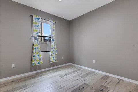 House in Lakeland, Florida 4 bedrooms, 284.93 sq.m. № 1919220 - photo 29
