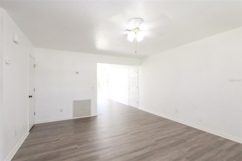 Casa en venta en Lake Wales, Florida, 4 dormitorios, 200.67 m2 № 2217595 - foto 22