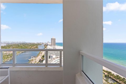 Copropriété à vendre à Miami Beach, Floride: 1 chambre, 91.04 m2 № 1946320 - photo 18
