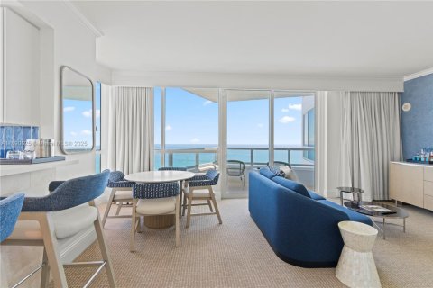 Copropriété à vendre à Miami Beach, Floride: 1 chambre, 91.04 m2 № 1946320 - photo 4