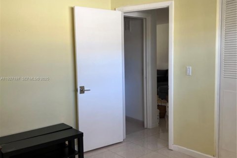 Купить кондоминиум в Бока-Ратон, Флорида 2 спальни, 77.2м2, № 1988361 - фото 18