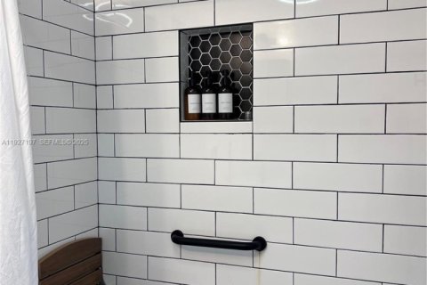 Купить кондоминиум в Бока-Ратон, Флорида 2 спальни, 77.2м2, № 1988361 - фото 16