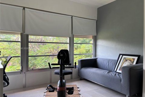 Купить кондоминиум в Бока-Ратон, Флорида 2 спальни, 77.2м2, № 1988361 - фото 8