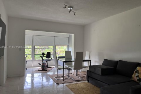 Купить кондоминиум в Бока-Ратон, Флорида 2 спальни, 77.2м2, № 1988361 - фото 7