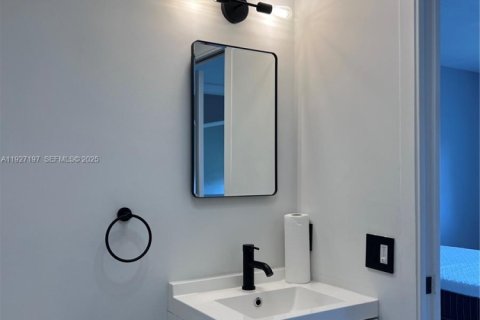 Купить кондоминиум в Бока-Ратон, Флорида 2 спальни, 77.2м2, № 1988361 - фото 14