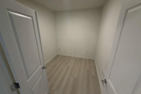 Condominio en alquiler en Orlando, Florida, 2 dormitorios, 95.04 m2 № 2206248 - foto 7