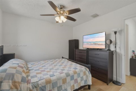 Touwnhouse à vendre à Coral Springs, Floride: 3 chambres, 118.91 m2 № 2041941 - photo 21