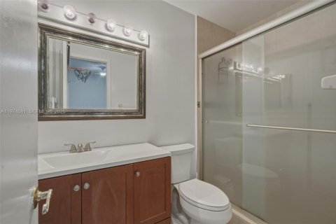 Touwnhouse à vendre à Coral Springs, Floride: 3 chambres, 118.91 m2 № 2041941 - photo 19