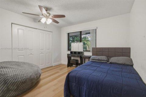 Touwnhouse à vendre à Coral Springs, Floride: 3 chambres, 118.91 m2 № 2041941 - photo 17